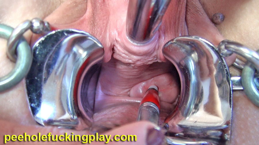 Extreme peehole fucking porn and cervical insertion at once
